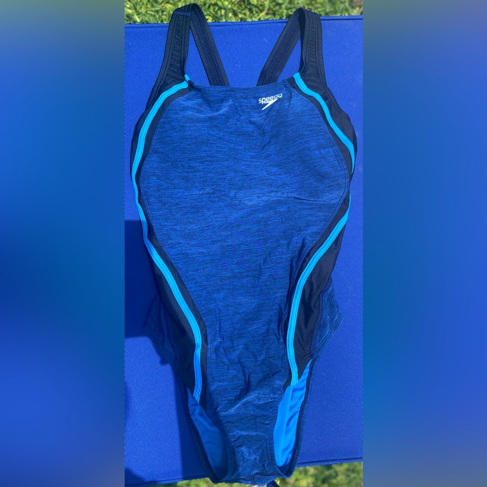 Speedo Women’s One Piece Swimsuit